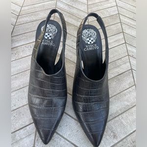 Beautiful Vince camuto sling back shoes worn just a couple of times